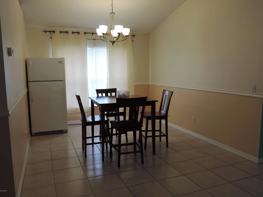 Photo of 1065 Sedgewood Circle