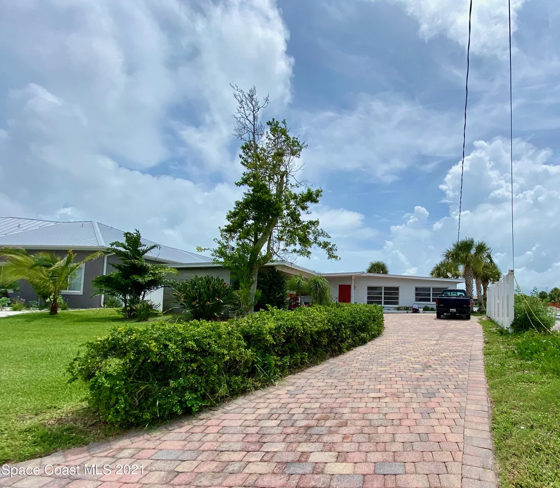 Photo of 6 Azalea Drive
