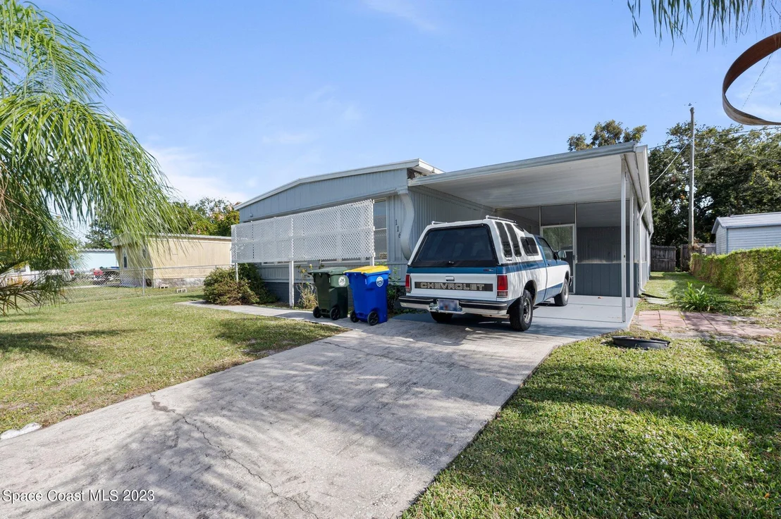 Photo of 1162 Luther Drive