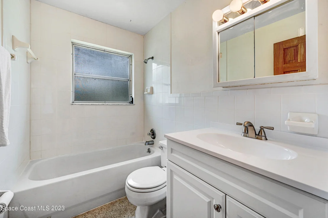 Photo of 1359 Ashwood Drive