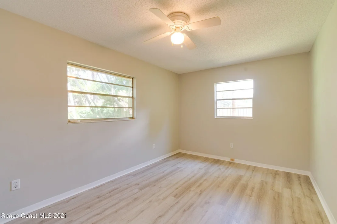 Photo of 603 Dundee Circle