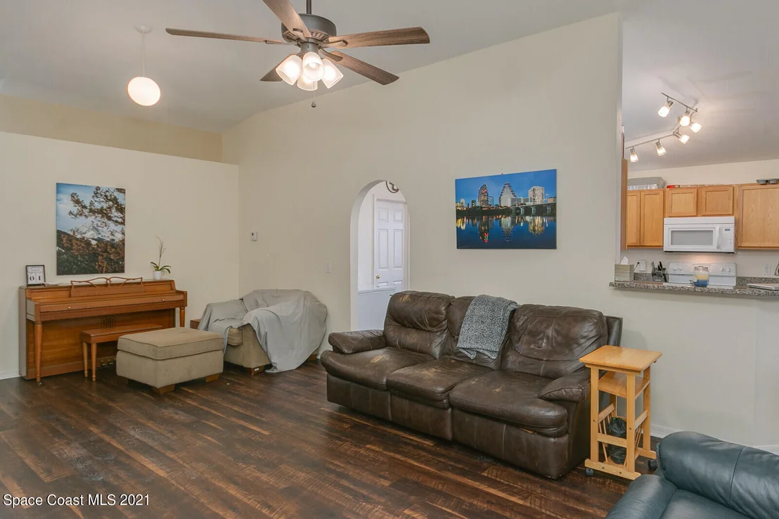 Photo of 2053 Sorento Circle