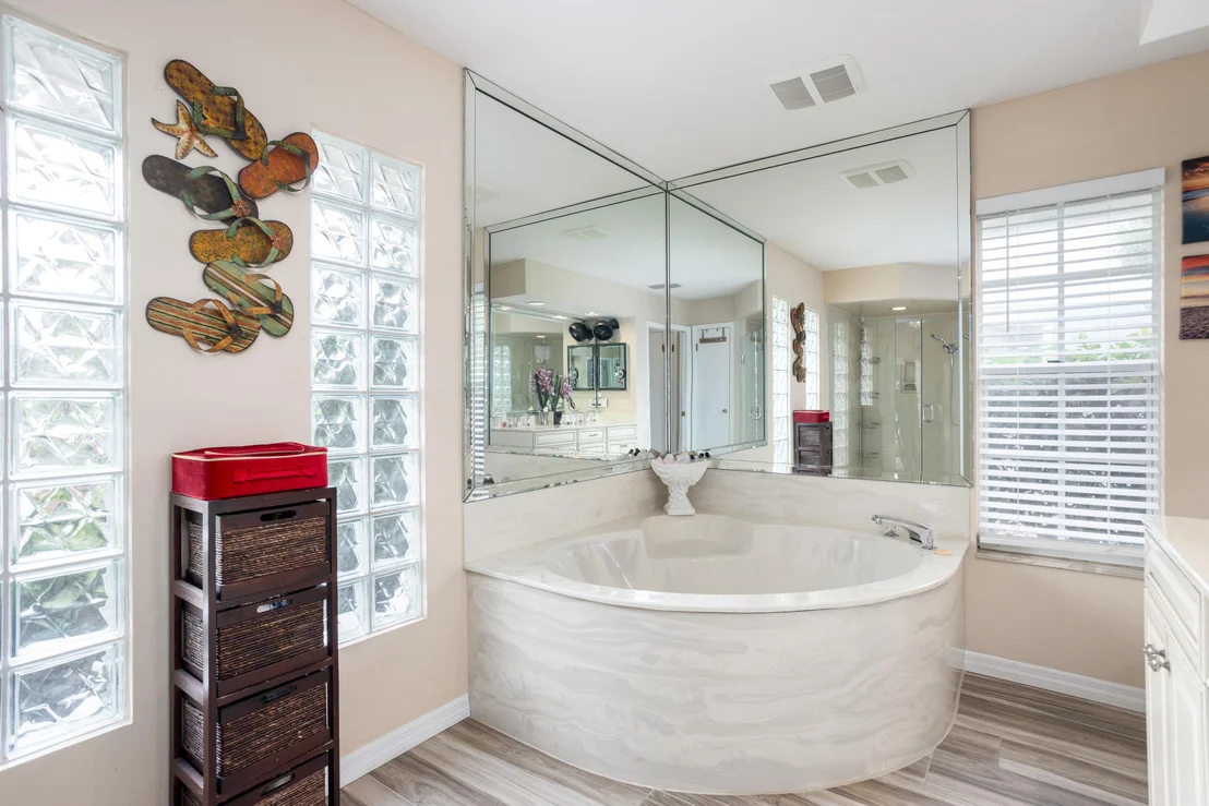 Photo of 1371 Silver Lake Drive