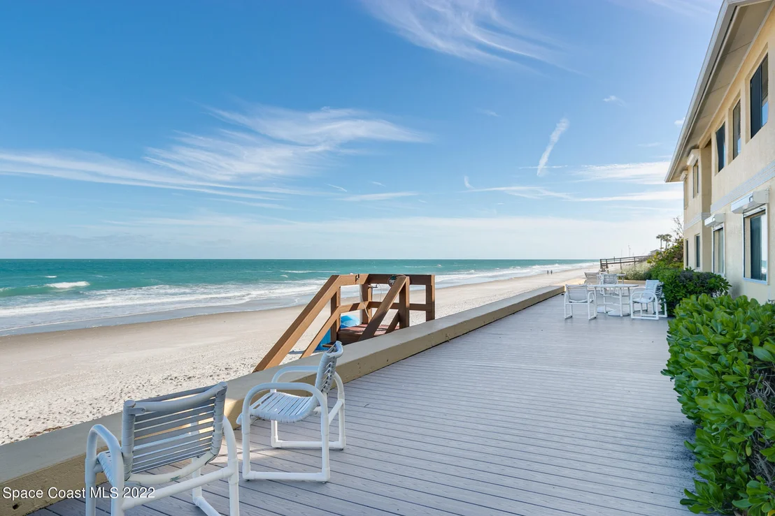 Photo of Unit 21 at 1425 Highway A1a