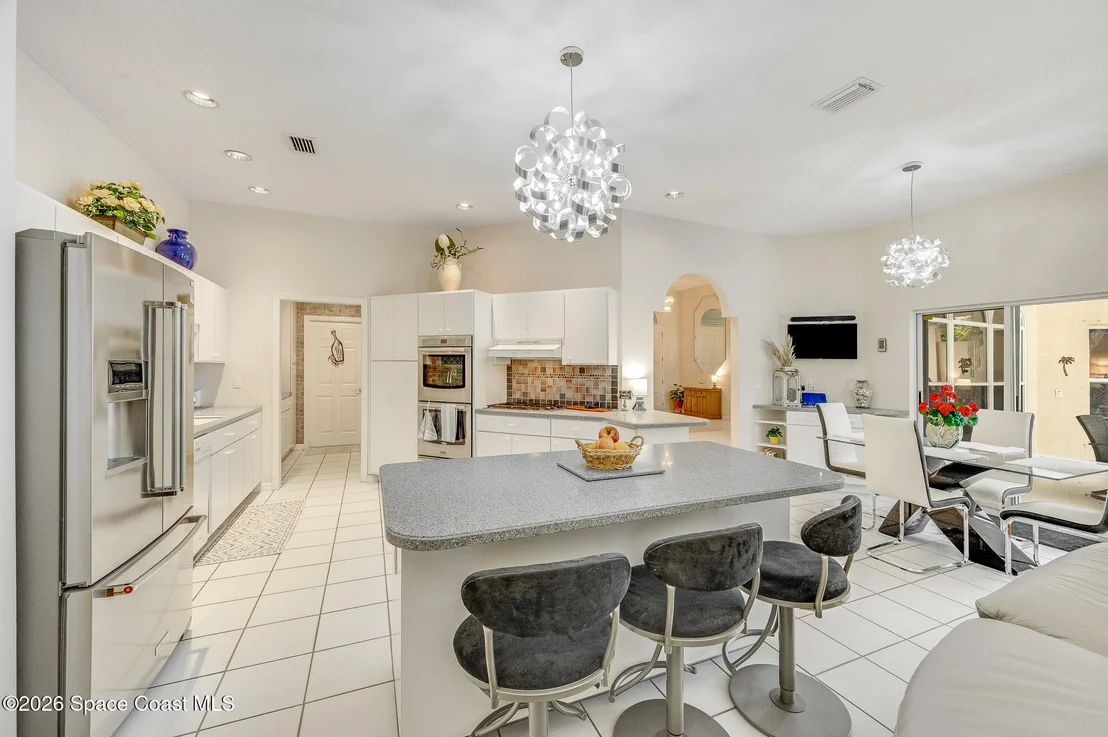 Photo of 370 Normandy Drive