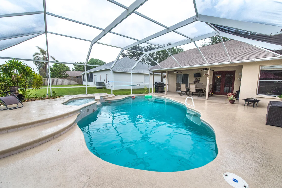 Photo of 3250 Lago Vista Drive