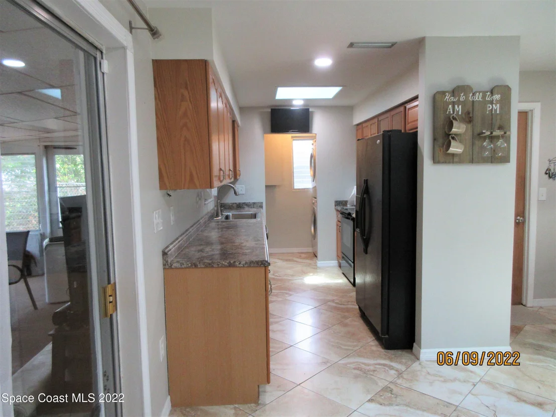 Photo of 2547 Locksley Road