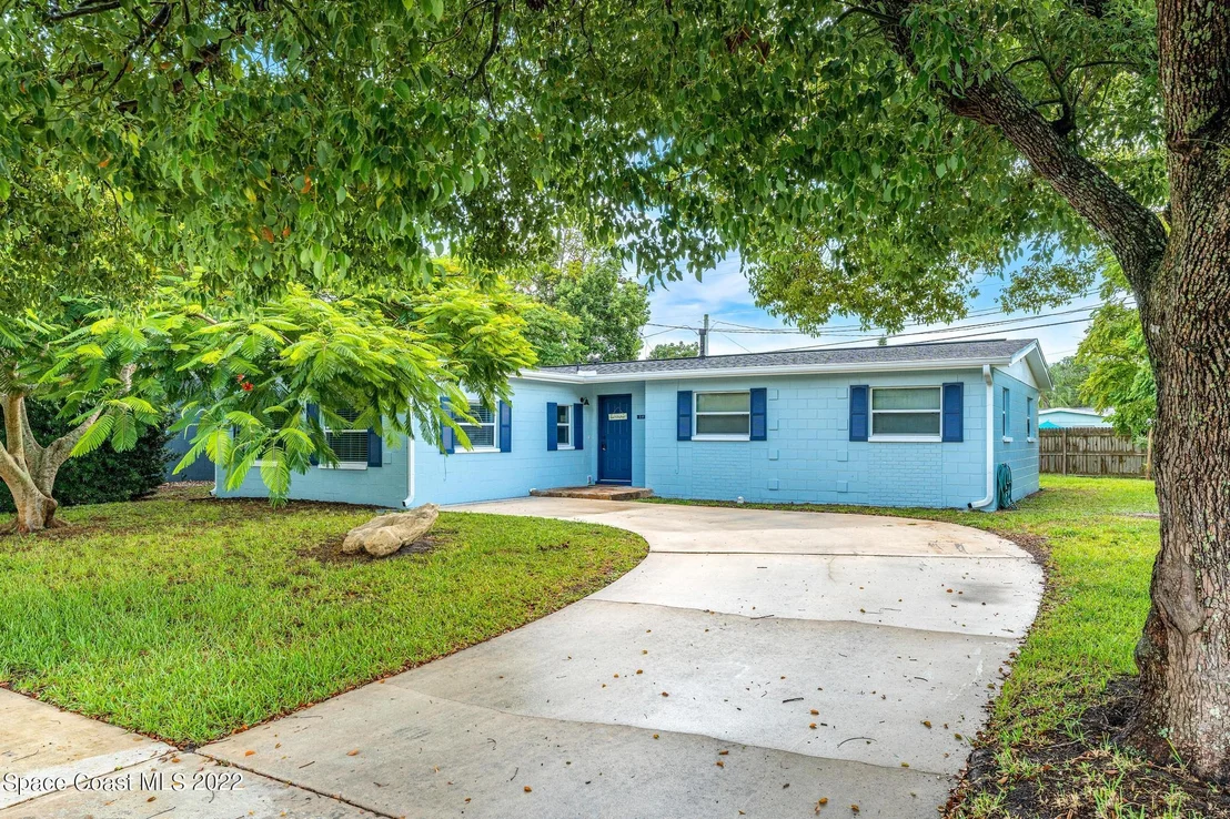 Photo of 1031 Regalia Drive
