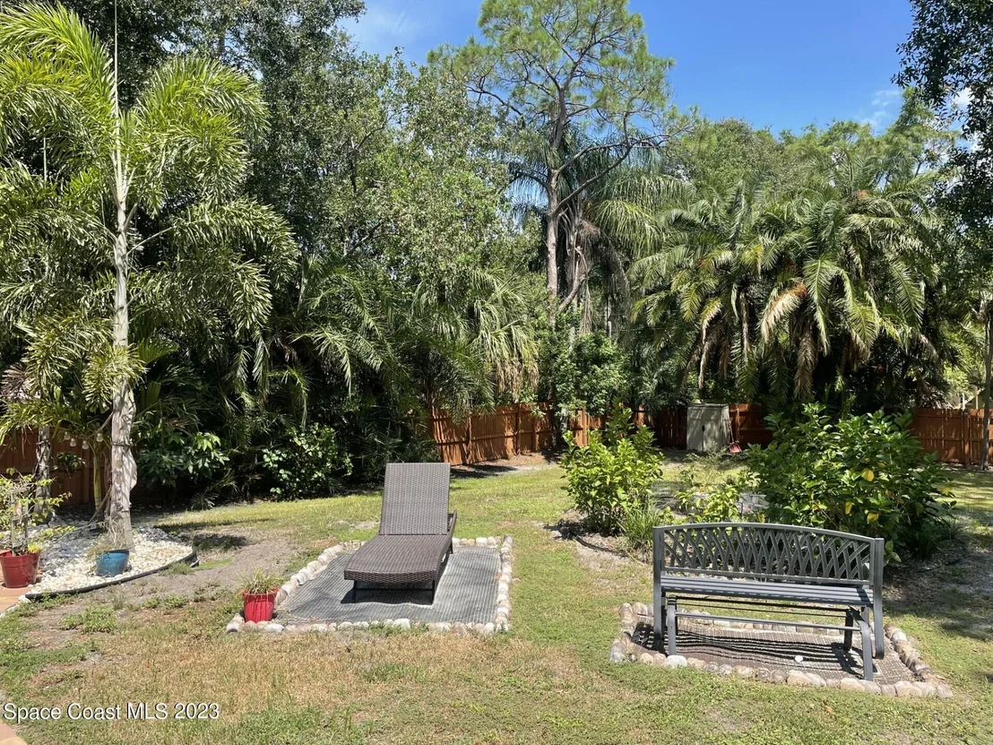 Photo of 346 Palm Avenue