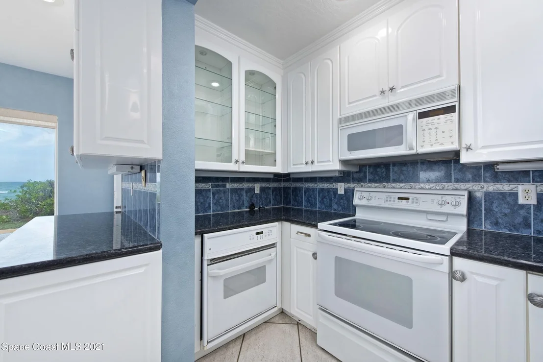 Photo of 2055 N Highway A1a