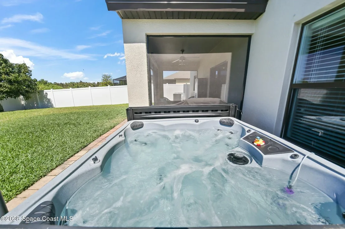 Photo of 1032 Peta Way