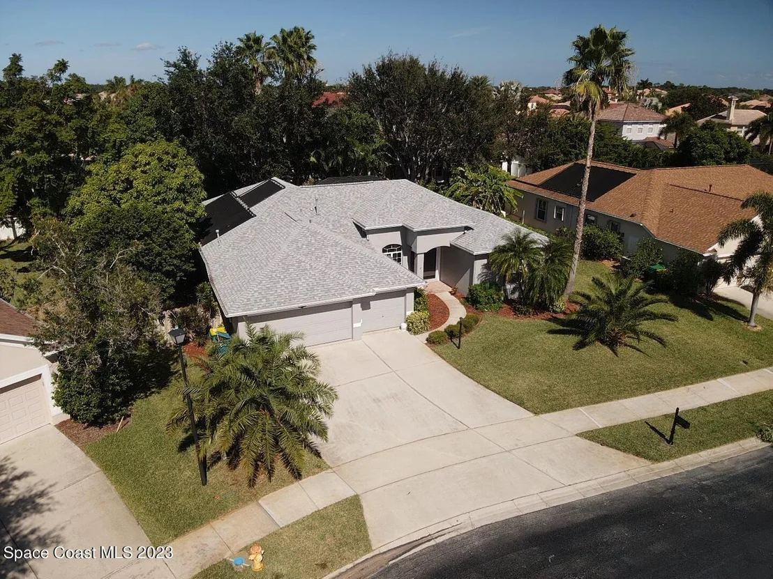 Photo of 6037 Arlington Circle