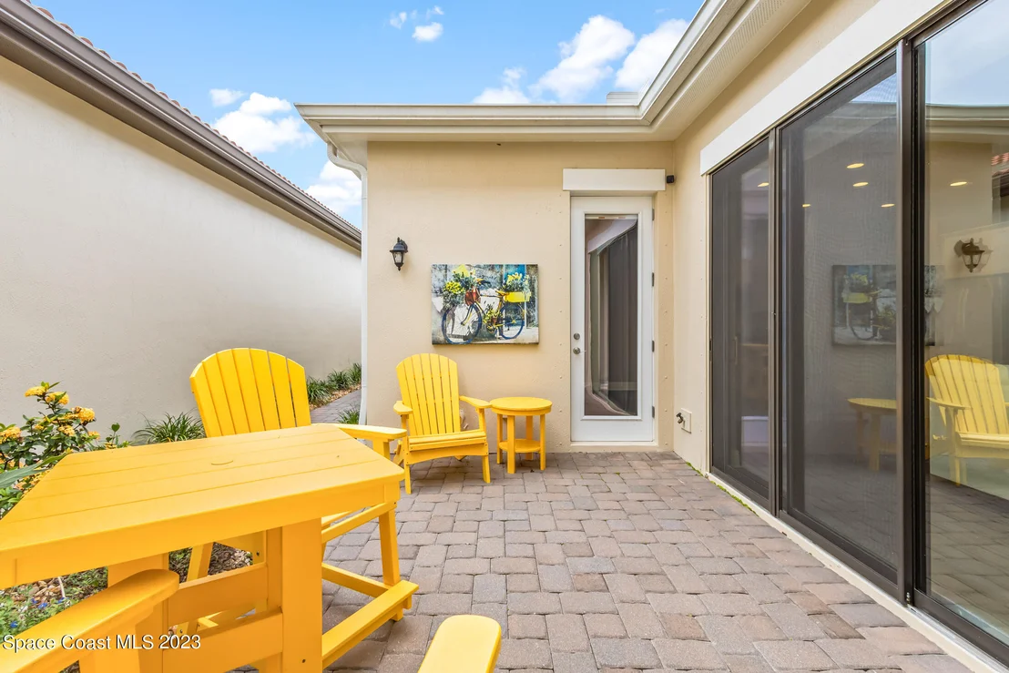 Photo of 2237 Zuma Lane