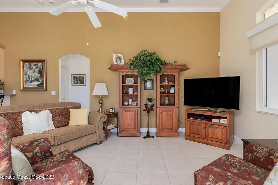 Photo of 1220 Starling Way