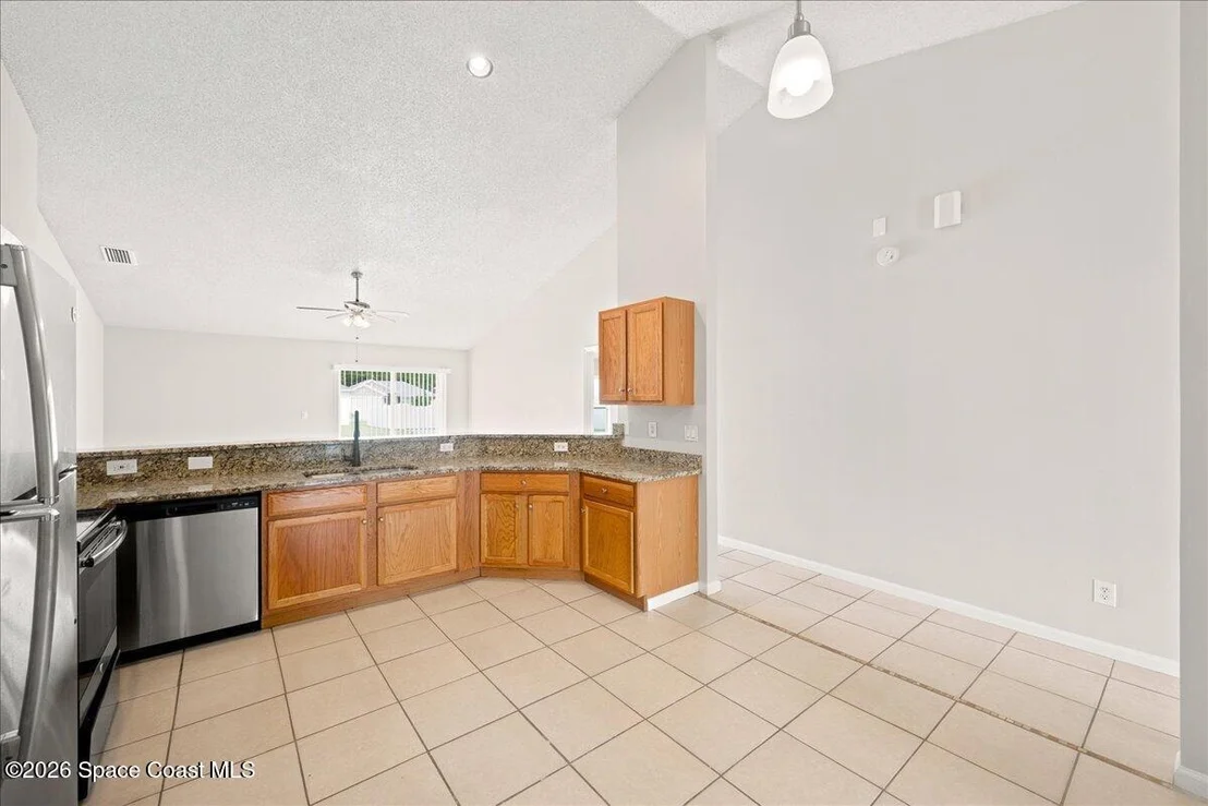 Photo of 1225 Devon Street SE