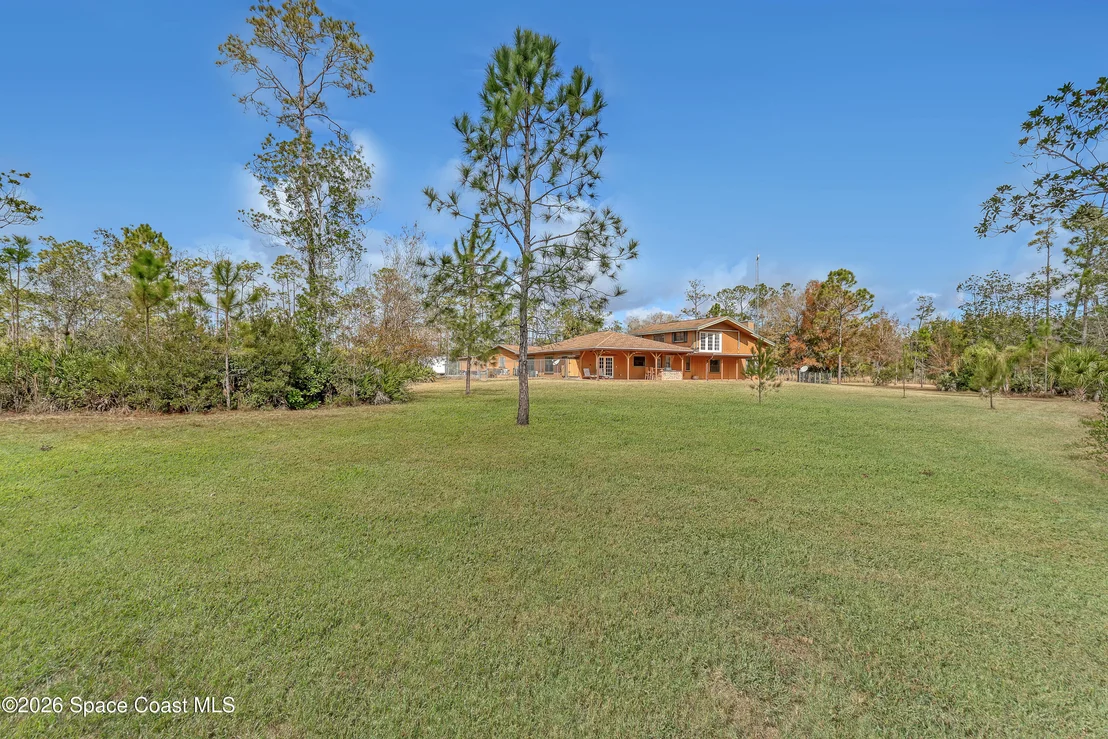 Photo of Unit 91 at 32801 Us Highway 441 Highway N