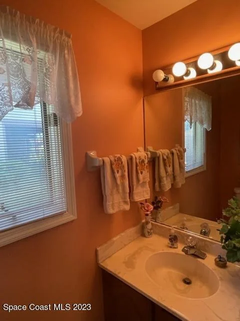 Photo of 537 Crystal Lake Drive