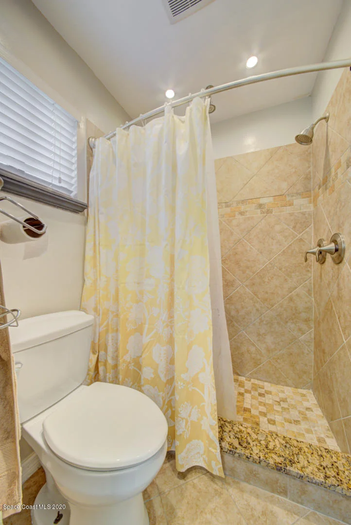 Photo of 6421 Hunt Road