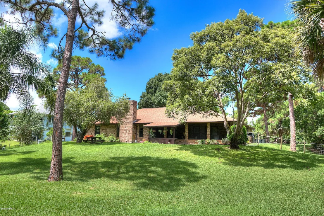 Photo of 6525 Indian River Boulevard