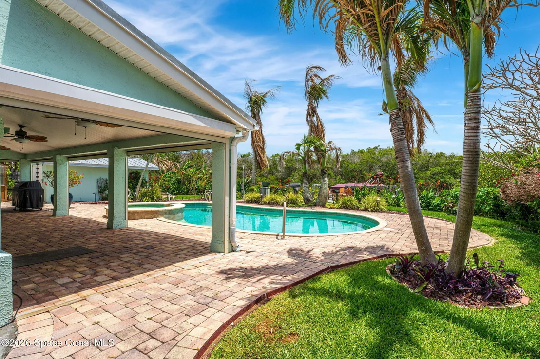 Photo of 310 Kent Drive