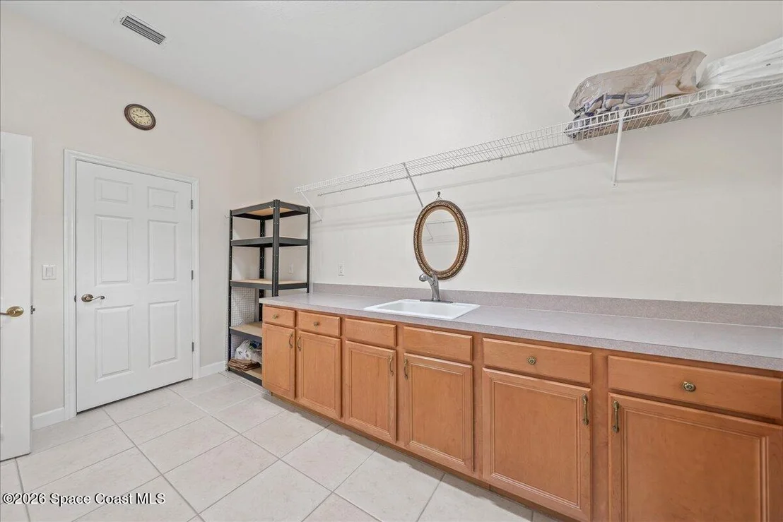 Photo of 4693 Canard Road