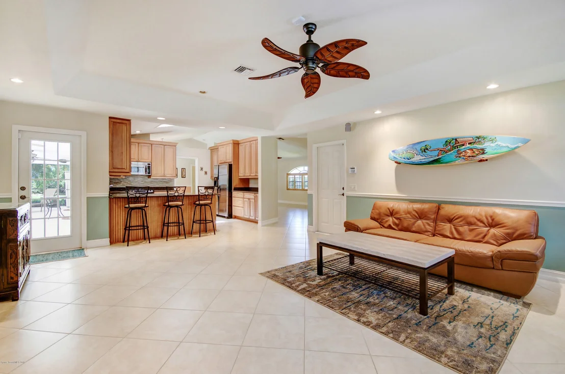 Photo of 200 River Road Circle