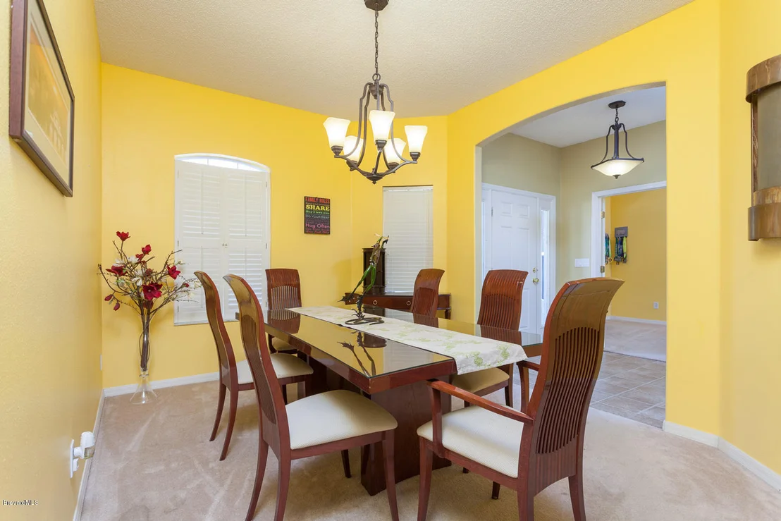 Photo of 6610 Bamboo Avenue