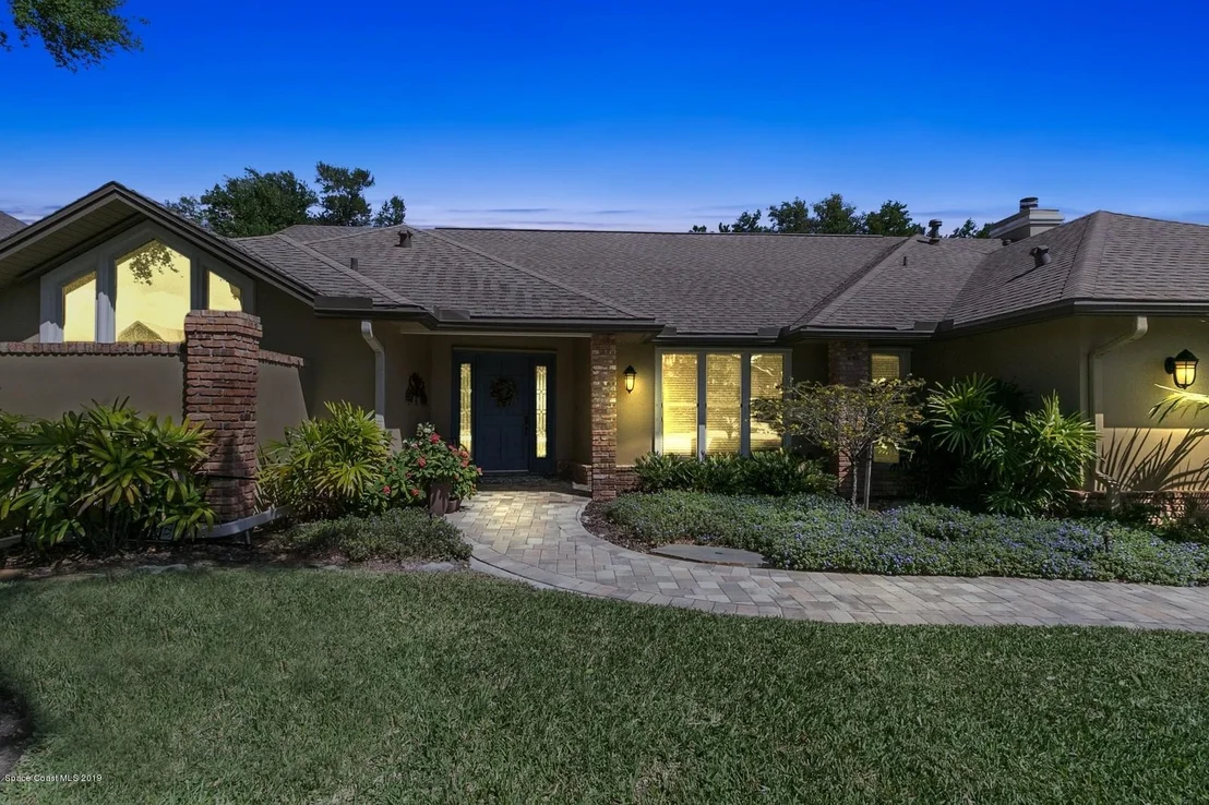 Photo of 610 Rossmoor Circle