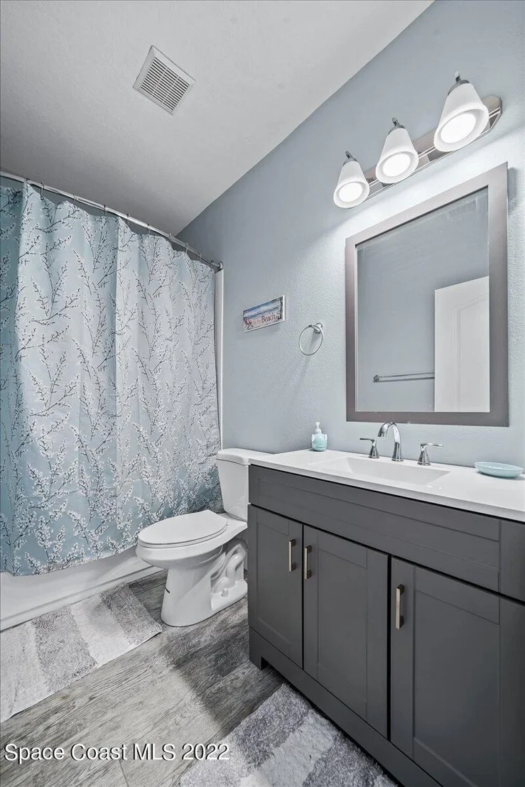 Photo of 1405 Talon Way