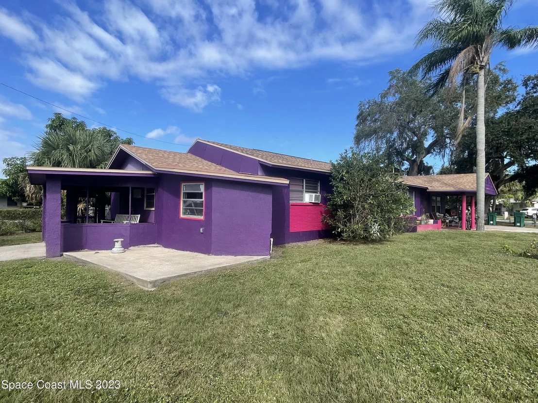 Photo of 723 Ixora Avenue