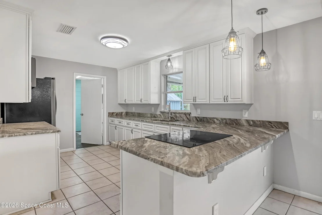 Photo of 1078 Hermosa Drive
