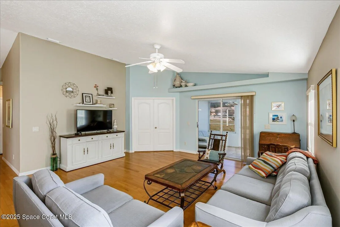 Photo of 1007 Pine Creek Circle NE