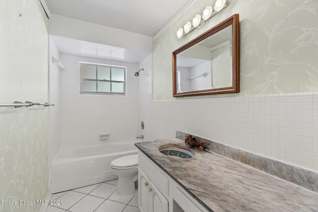 Photo of 110 Oakledge Drive