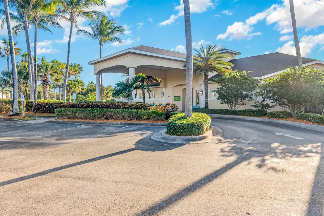 Photo of 385 Hammock Shore Drive