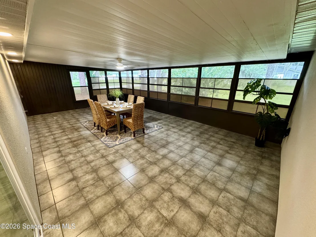 Photo of 1190 Grapefruit Road SE