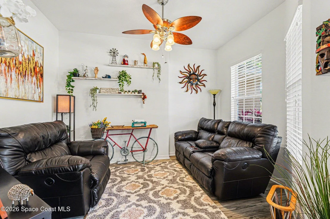 Photo of 3875 Waterford Drive