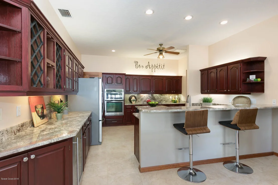 Photo of 3540 Charlton Place