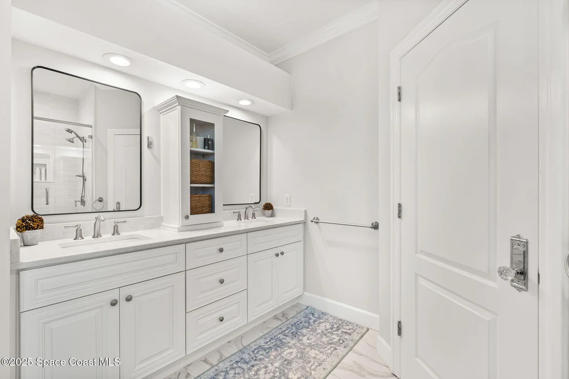 Photo of 250 Baytree Drive
