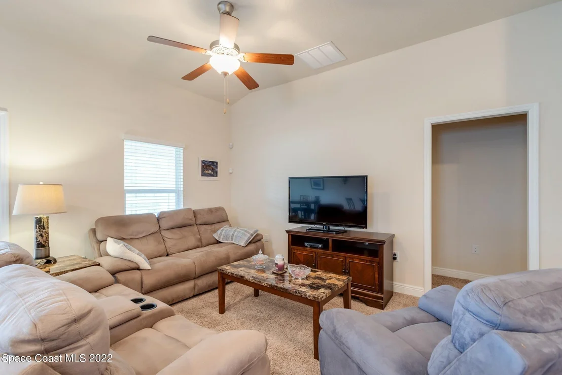 Photo of 6055 Serene Place