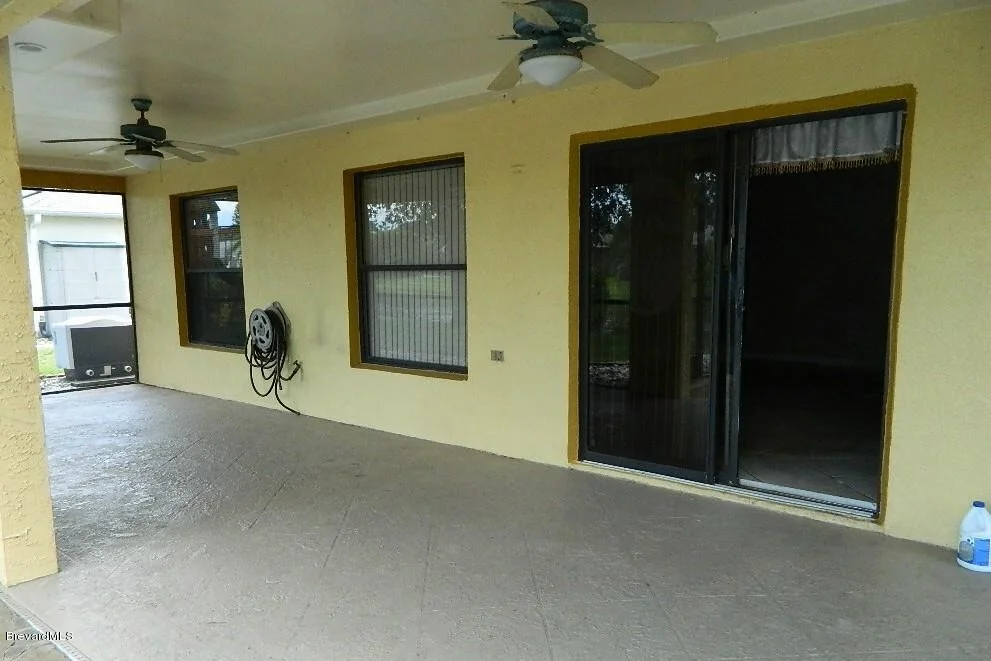 Photo of 974 Sabal Grove Drive