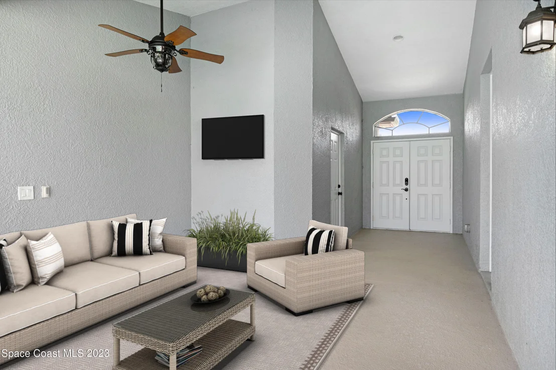Photo of 1421 Whitman Drive