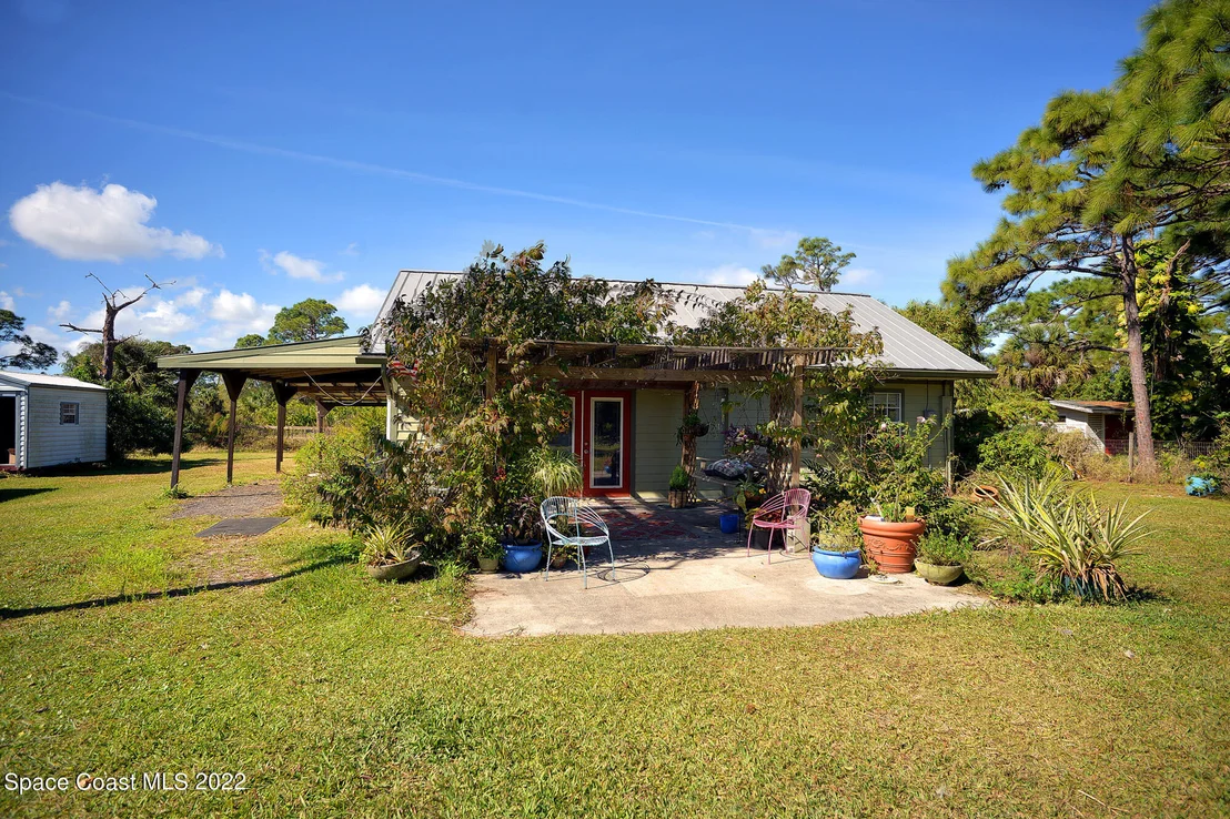 Photo of 2310 Quarterman Lane