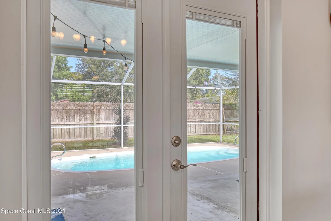 Photo of 2560 Corbusier Drive