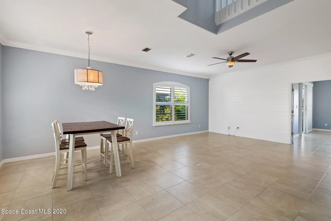 Photo of 1937 Golf Vista Boulevard