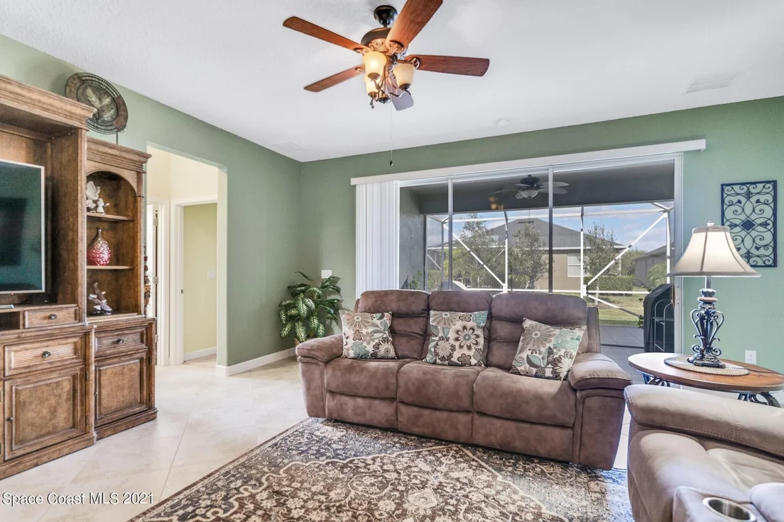 Photo of 3242 Balboa Place