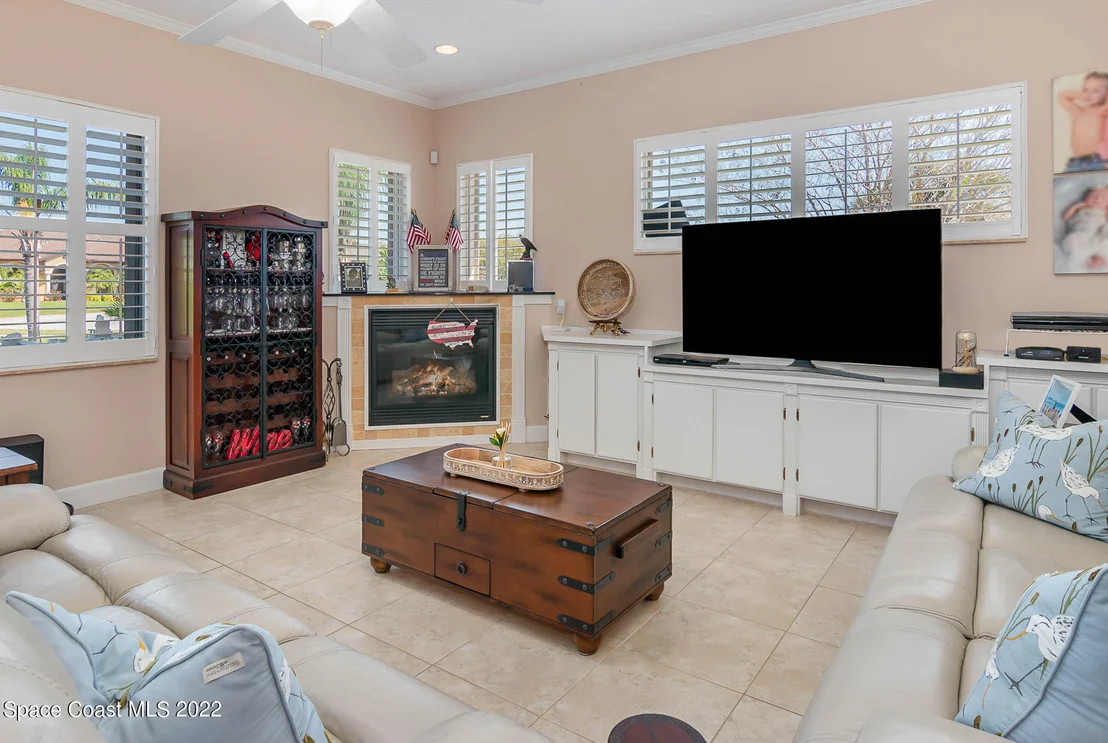 Photo of 1338 Centennial Way