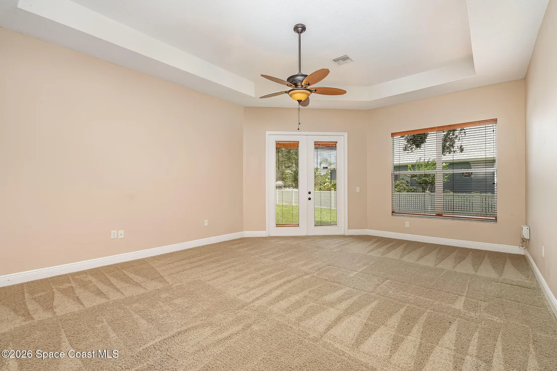 Photo of 291 Devlin Court SE