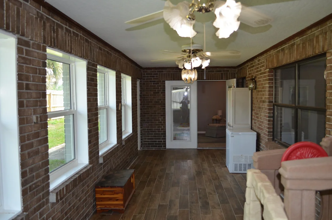 Photo of 798 Kara Circle