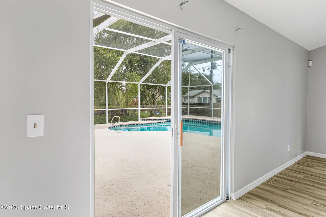 Photo of 220 Lanack Road SE