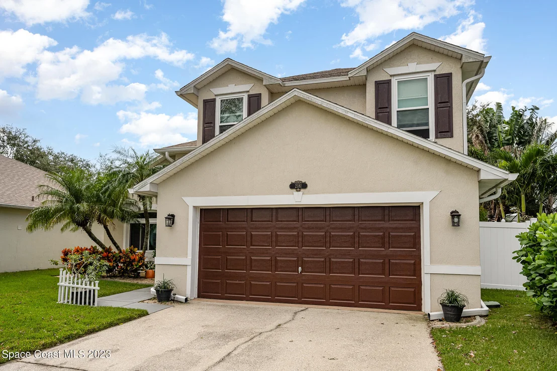Photo of 2181 Stratford Pointe Drive